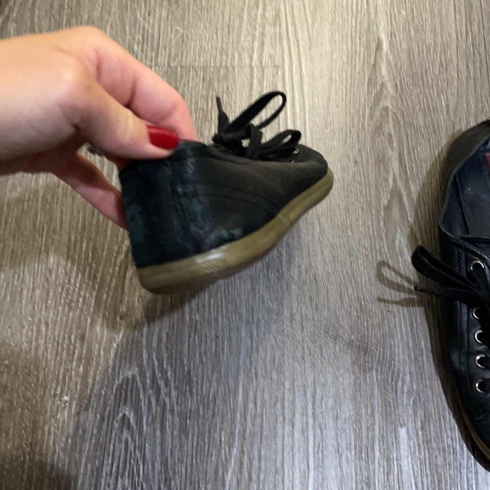 Women Prada converse sneaker - Picture 3 of 5